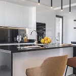 Boa Nova Preta By Lovelystay Villa *