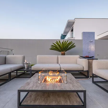 Boa Nova Preta By Lovelystay