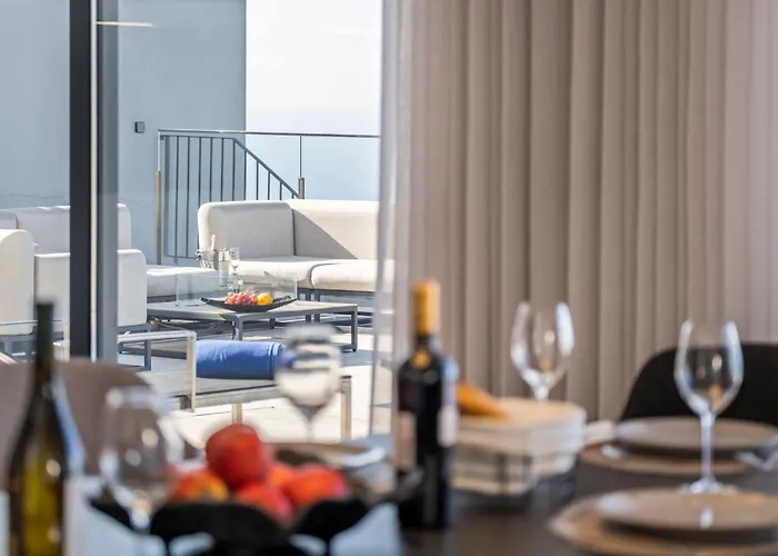 Willa Boa Nova Preta By Lovelystay Funchal (Madeira)